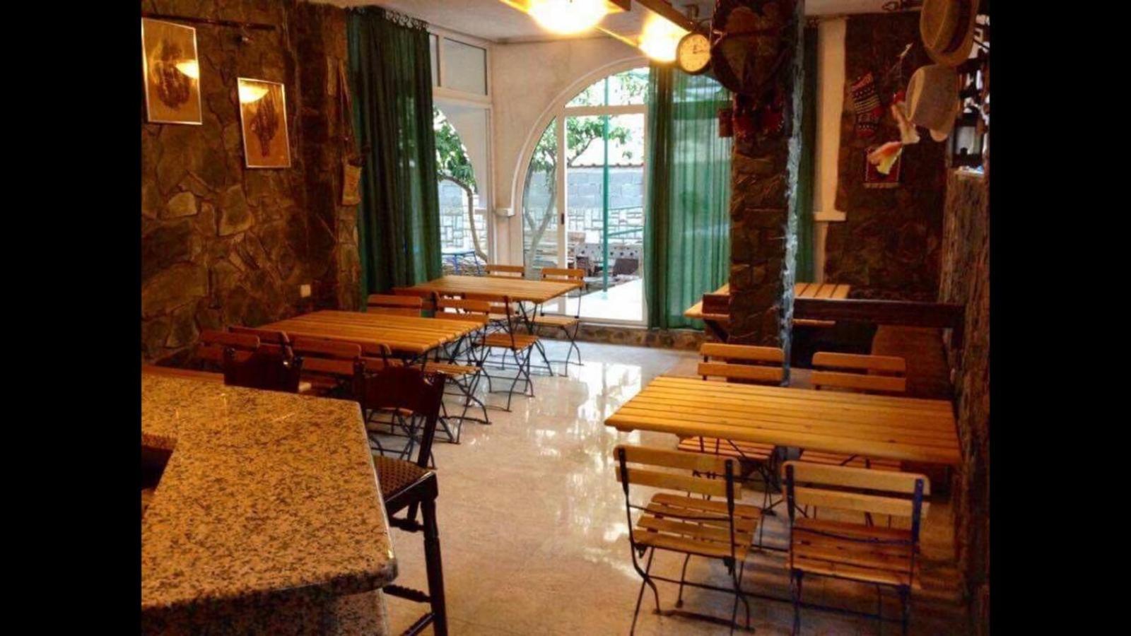 Apartmani Ema Trogir Exteriör bild