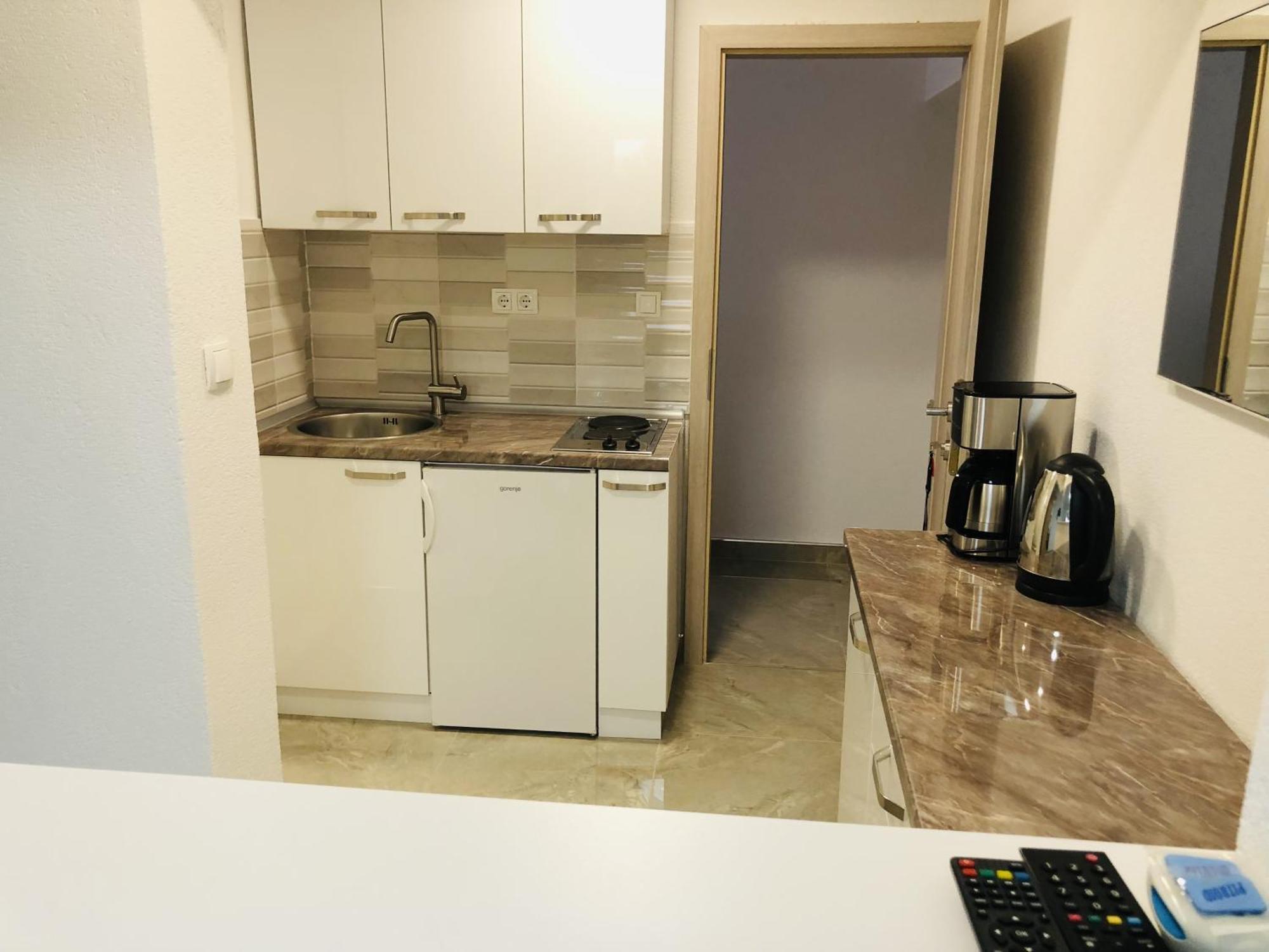 Apartmani Ema Trogir Exteriör bild