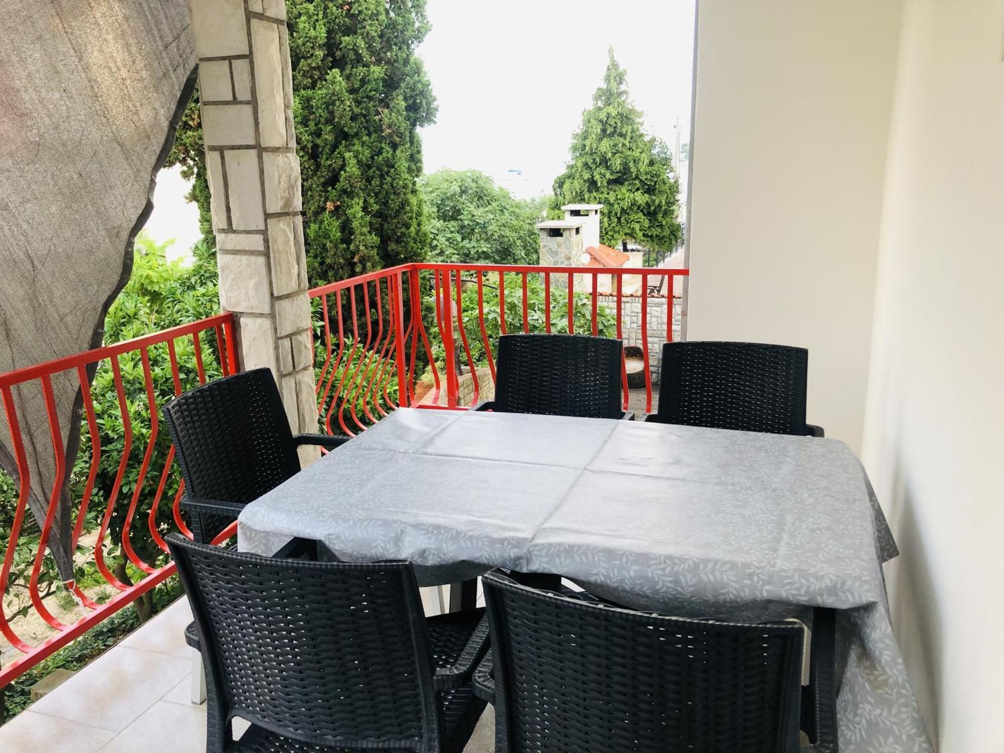 Apartmani Ema Trogir Exteriör bild
