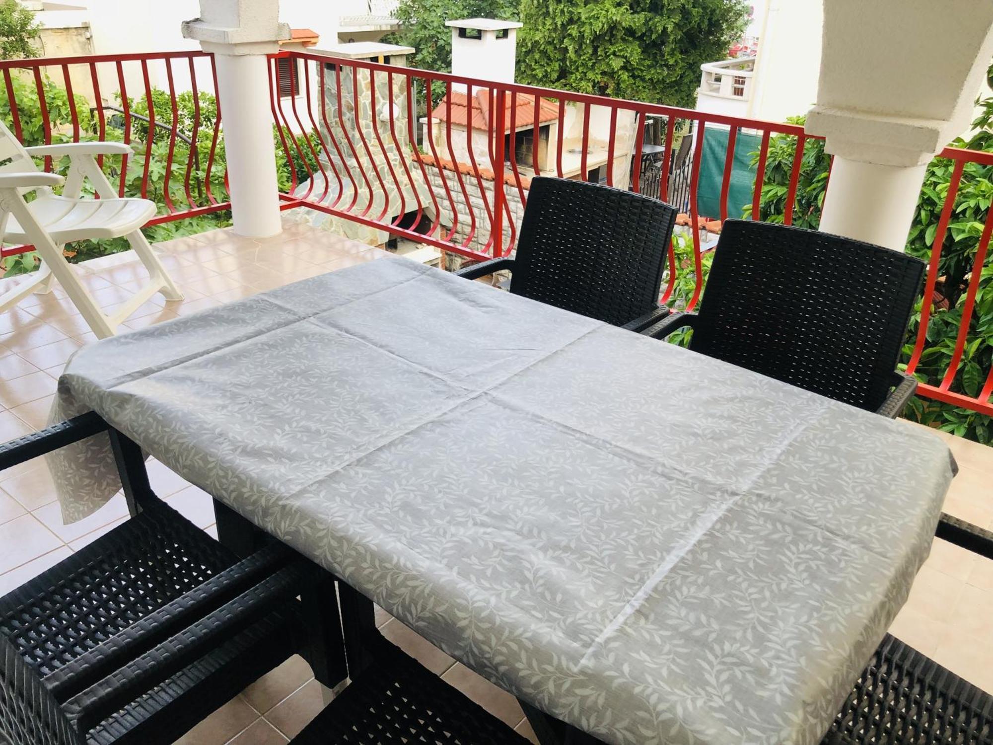 Apartmani Ema Trogir Exteriör bild