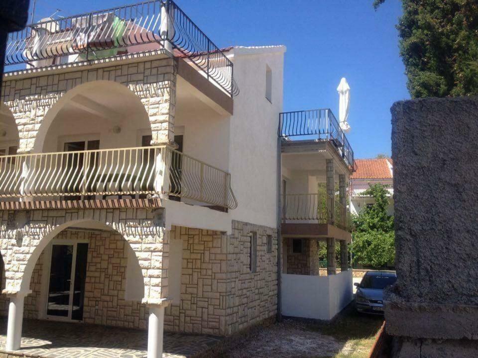 Apartmani Ema Trogir Exteriör bild